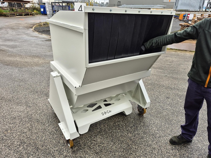 SB33V - Benne renforcée sur pivot central pour verre – Image 8