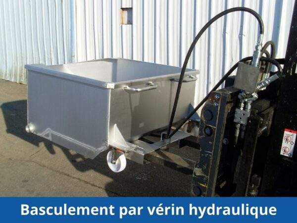 Bac inox avec basculement par vérin hydraulique