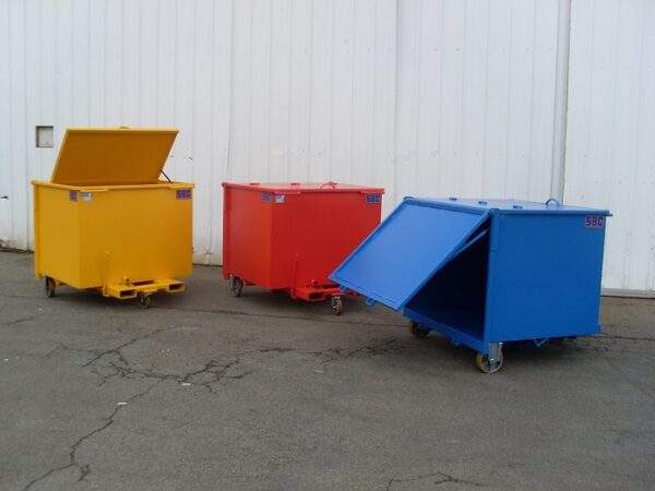 Bennes carrées multicolores 1000L avec couvercle articulé