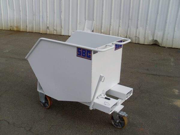 White low-loader on wheels